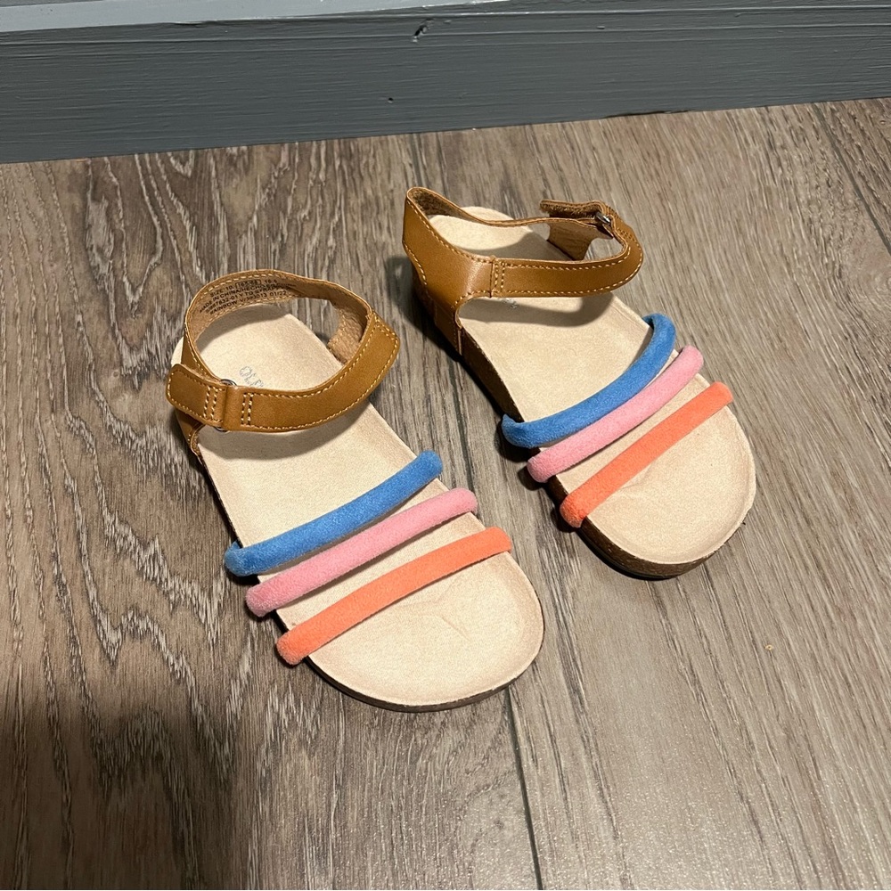 NWOT kids old navy sandals